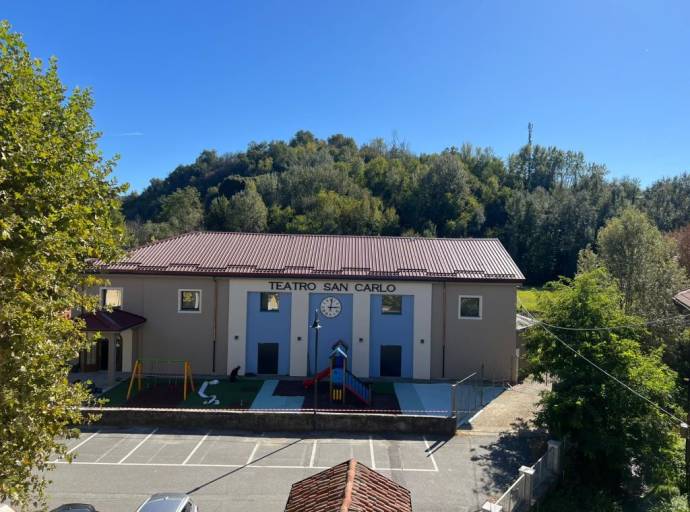 Casalborgone, al via la stagione teatrale “Off” al Teatro San Carlo: spettacoli gratuiti tra giallo, comicità e musica gospel